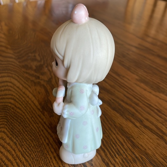 Enesco Precious Moments 1997 - Picture 4 of 6